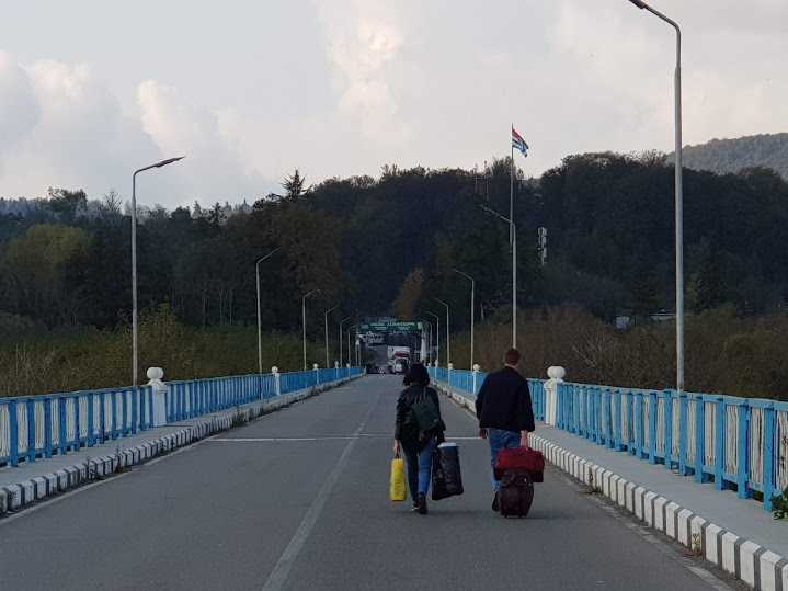 The Enguri Bridge, connecting Abkazia with Georgia's Samagrelo region. Photo: Dato Parulava/OC Media.