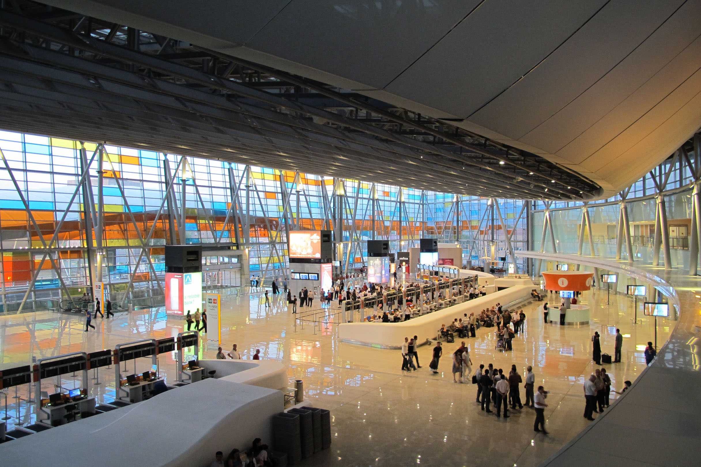 Yerevan’s Zvartnots Airport. Photo: Wikimedia Commons.