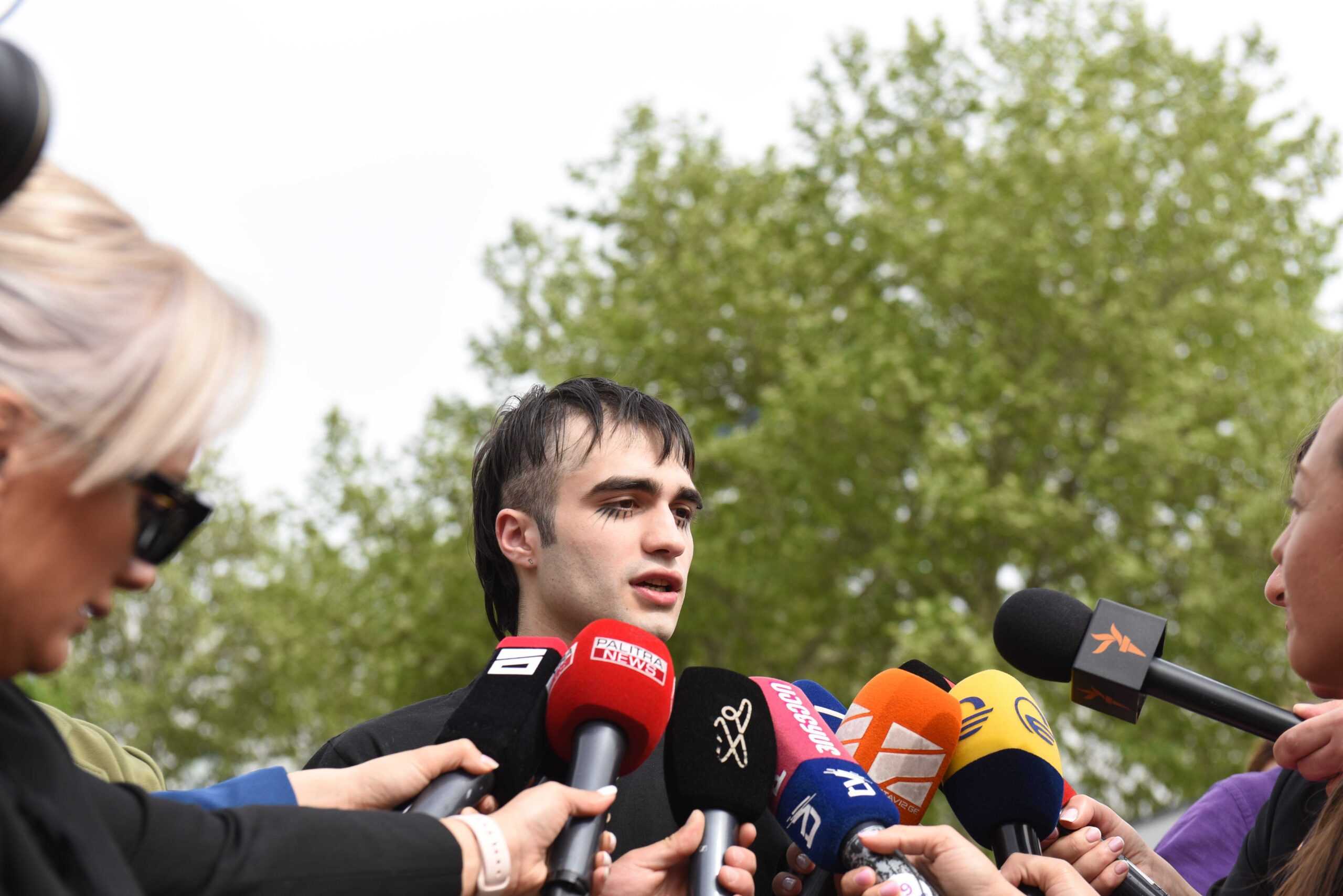 Lazare Grigoriadis speaking to journalists on his release. Photo: Mariam Nikuradze/OC Media