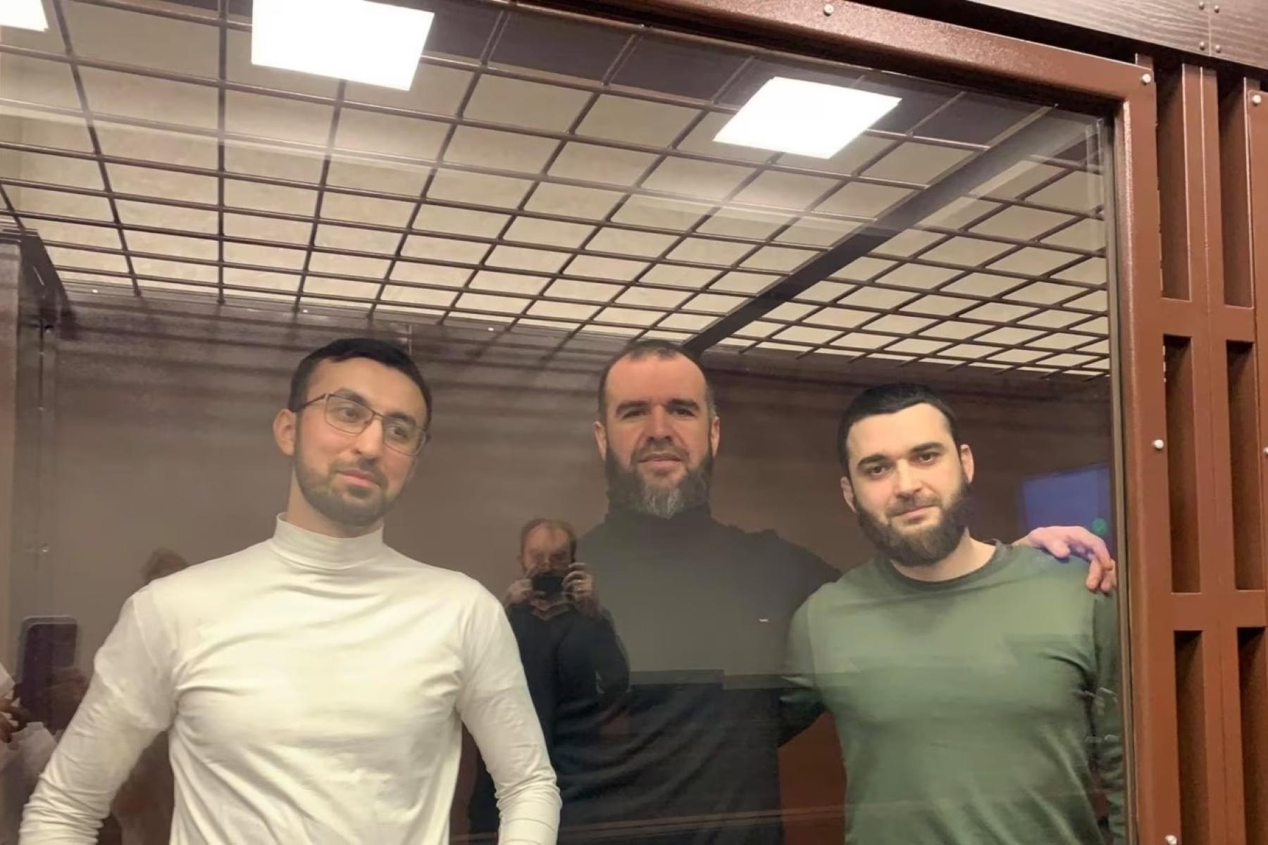 Kemal Talibyev, Abubakar Rizvanov, and Abdulmumin Gadzhiyev in court. Photo: RFE/RL